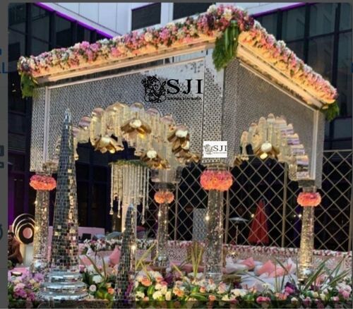 Glass Mirror Mosaic Wedding Stage/Mandap