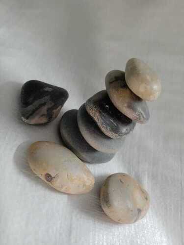 natural round flat pebbles loose steping stone
