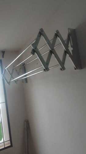 Wall mounted zig zag model cloth drying hangers in Kodikulam Kerala