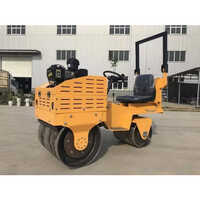 Fvr850 Road Roller Compactor Machine - Automatic Grade: Automatic