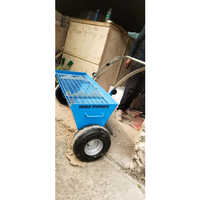 Blue Mild Steel Topping Fertilizer Spreader