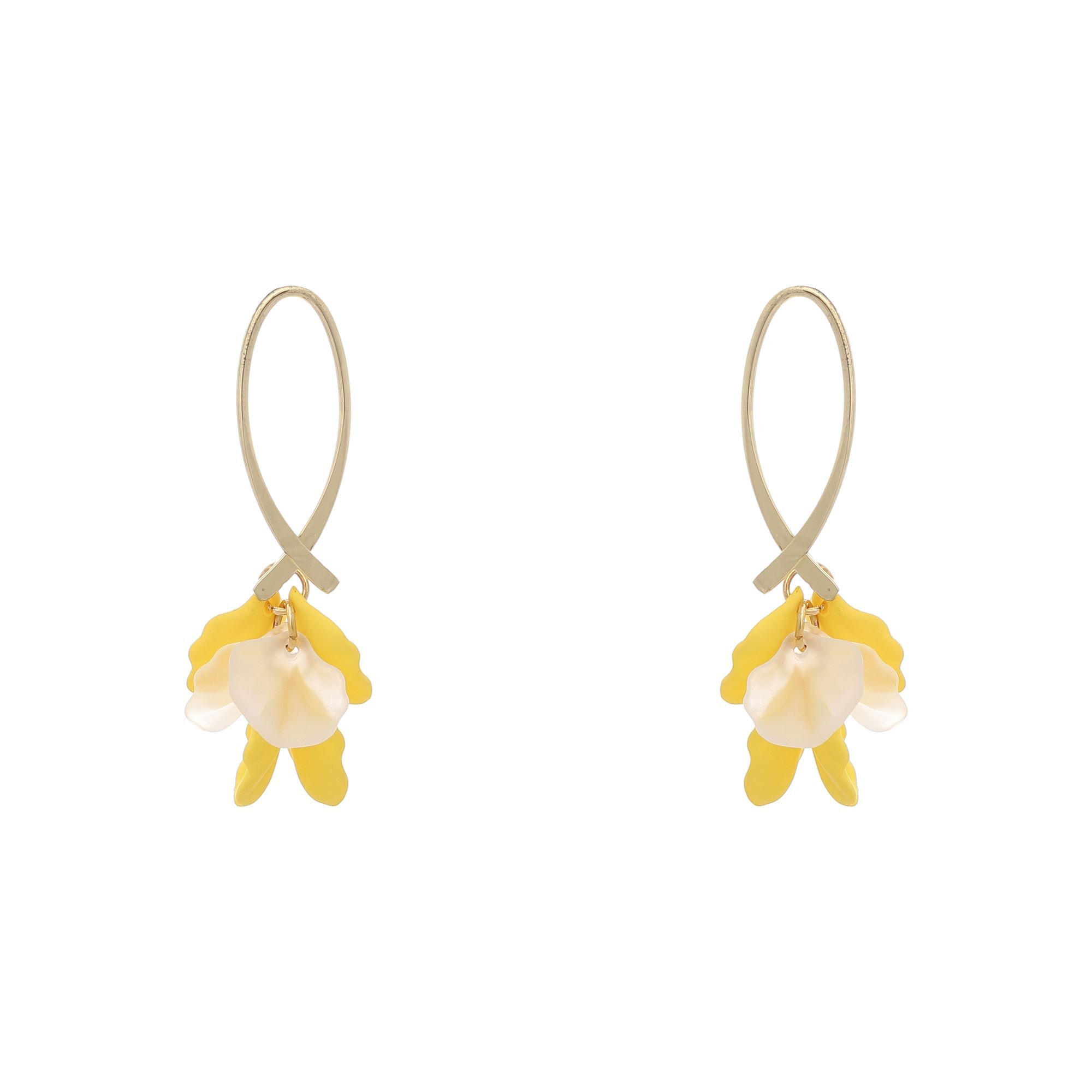 Dainty Leaf Dangle Earrings