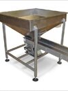 Electromagnetic Vibrating Feeder - Color: Gray