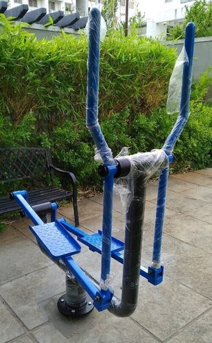 Cross Trainer