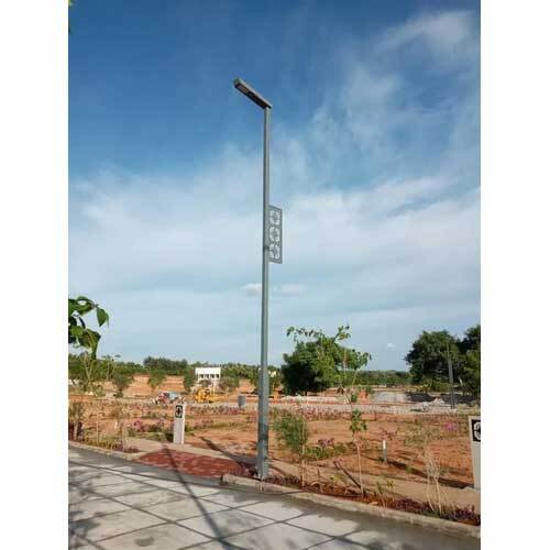 Silver Mild Steel Square Street Light Pole