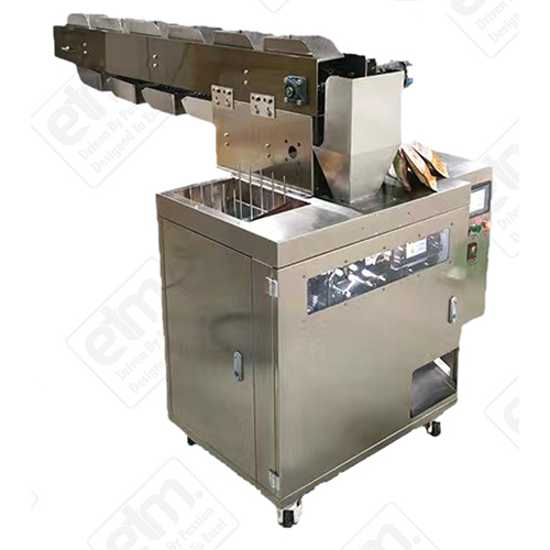 Pre-Made Bag Packaging Machine WITH Tipping Bucket 100G