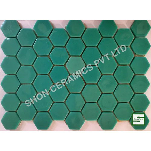 HEXA-Small Glass Random