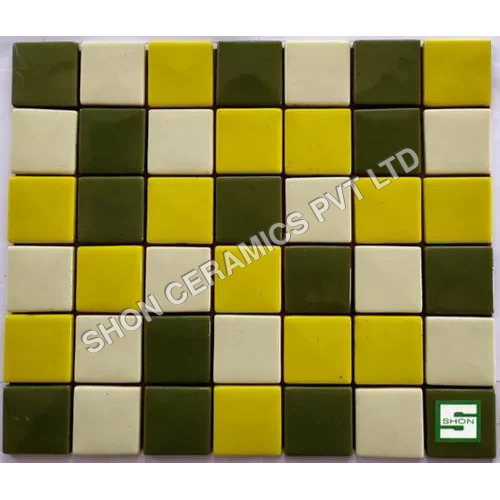 SQ-44 Glass Random