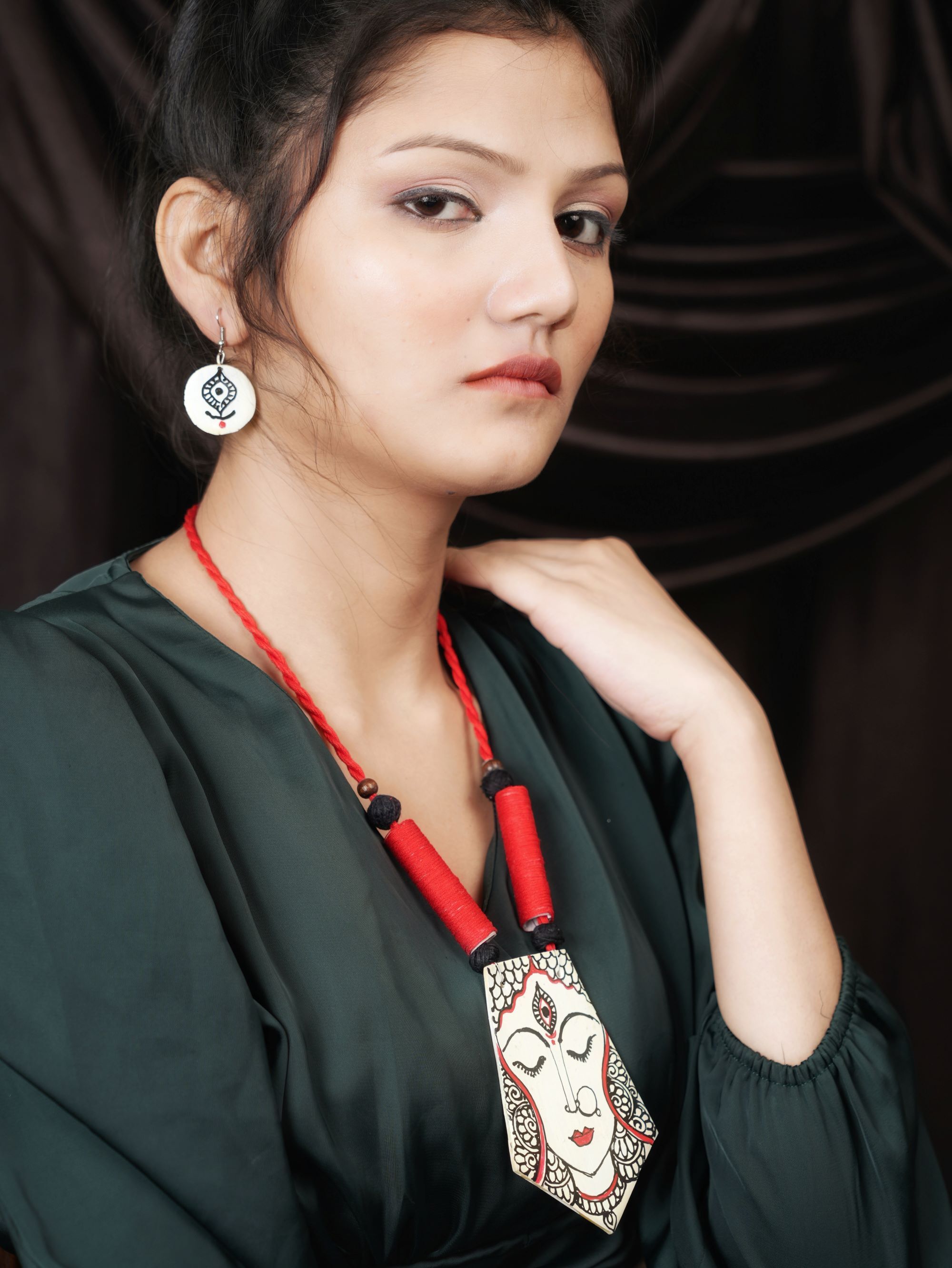 Red Black Handmade Nacklace