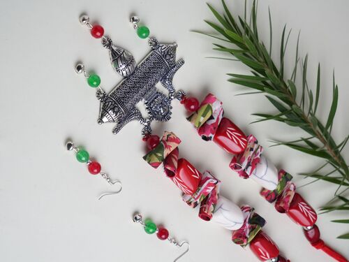 Red Green Handmade Nacklace