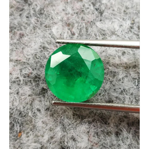 10.40 Mm Round Natural Emerald Stone