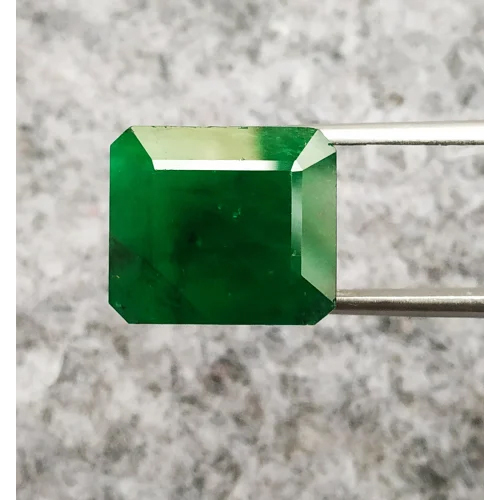 Natural Zambian Emerald Stone