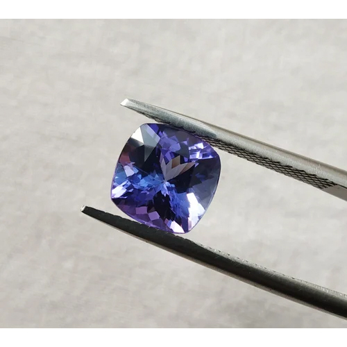 Tanzanite Sqaure Cushion Gemstone
