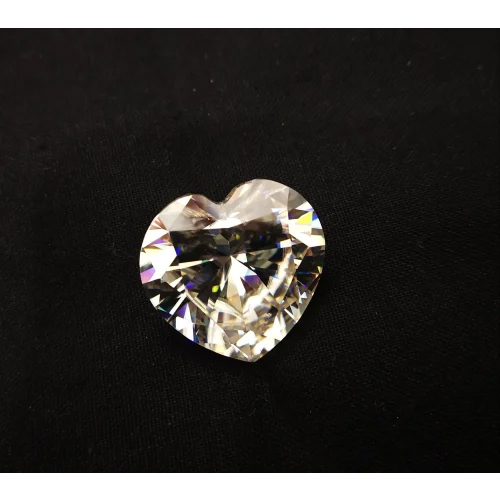 White Moissanite Gemstone