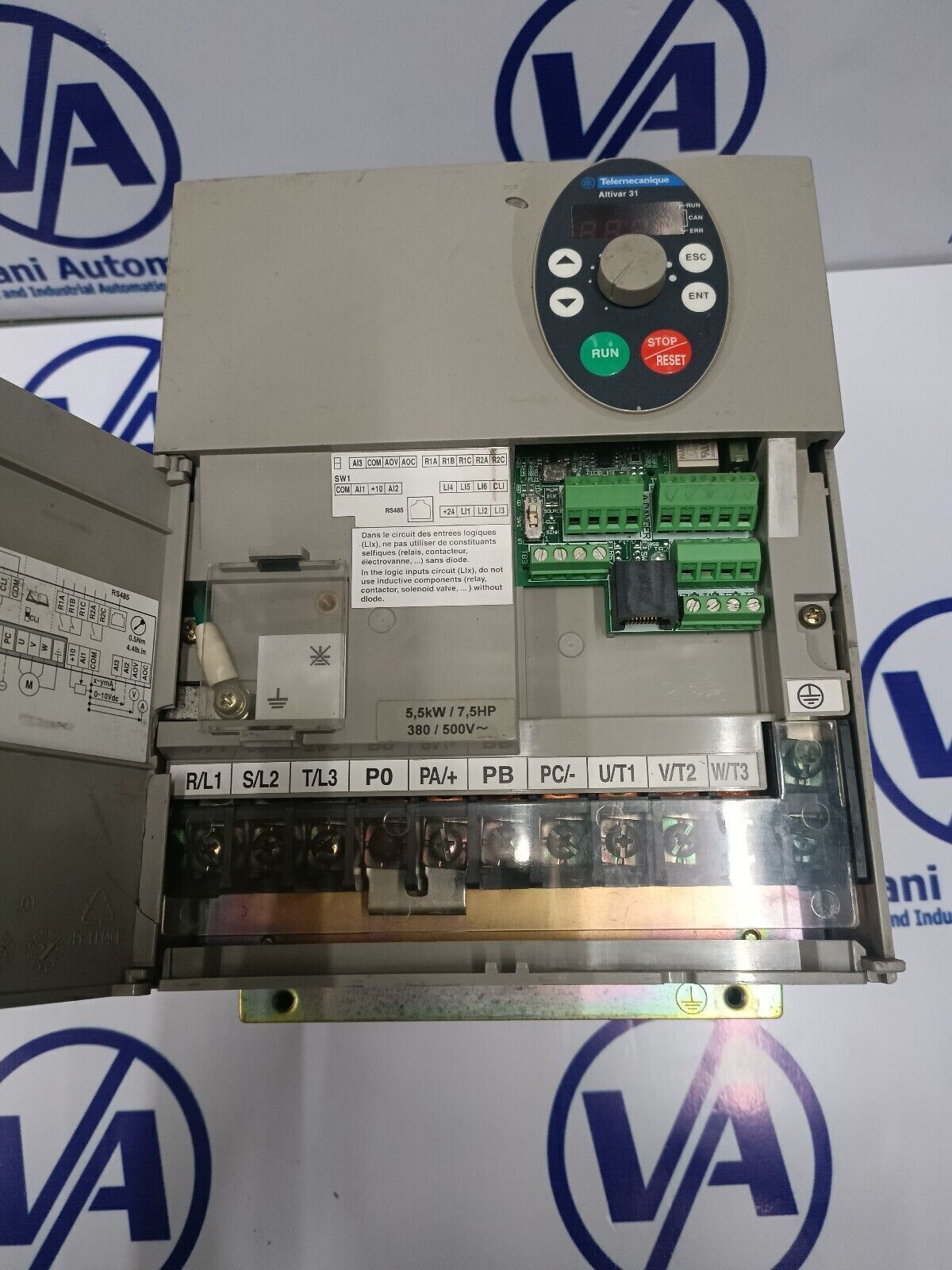 Telemecanique ATV31HU55N4A 380-500V 14.3A 5.5kw 7.5Hp Ac drive VFD