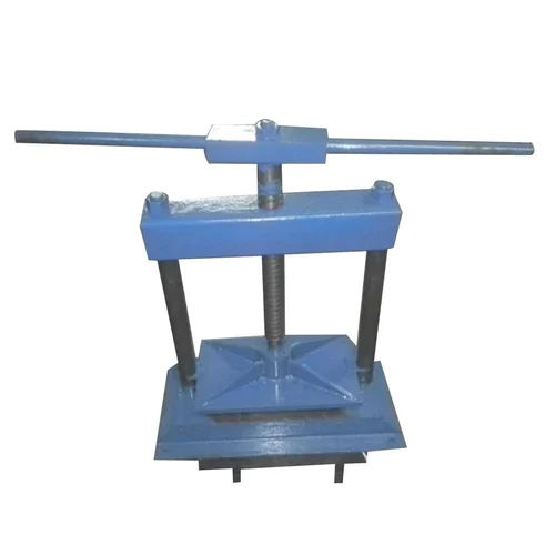 SP Manual Hand Press Machine, Model Name/Number: Std at Rs 21500 in  Ahmedabad