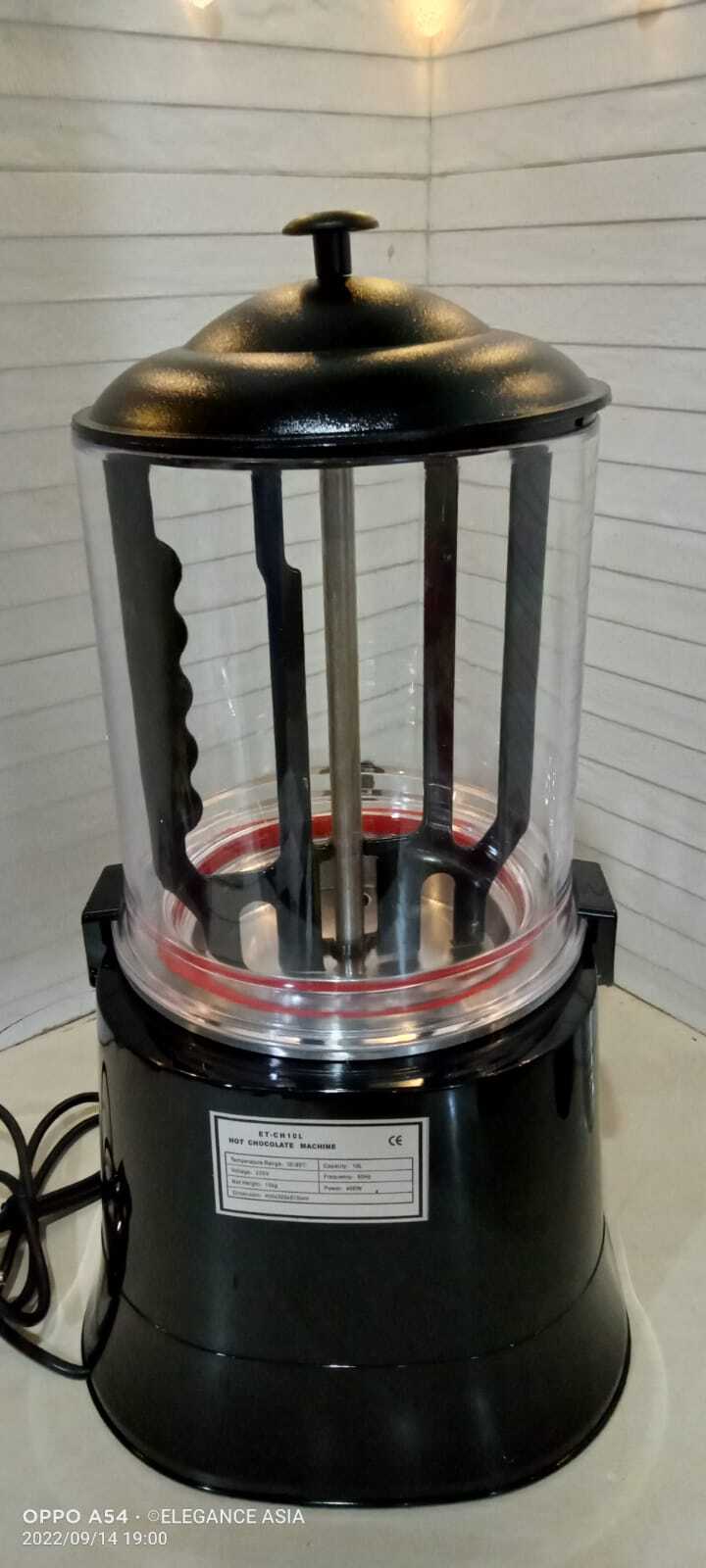 Hot Chocolate Dispenser