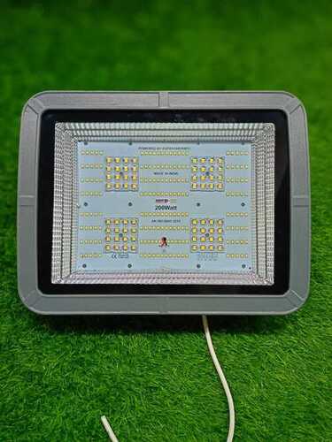 200W FLOOD LIGHT