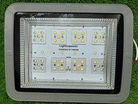 200W FLOOD LIGHT