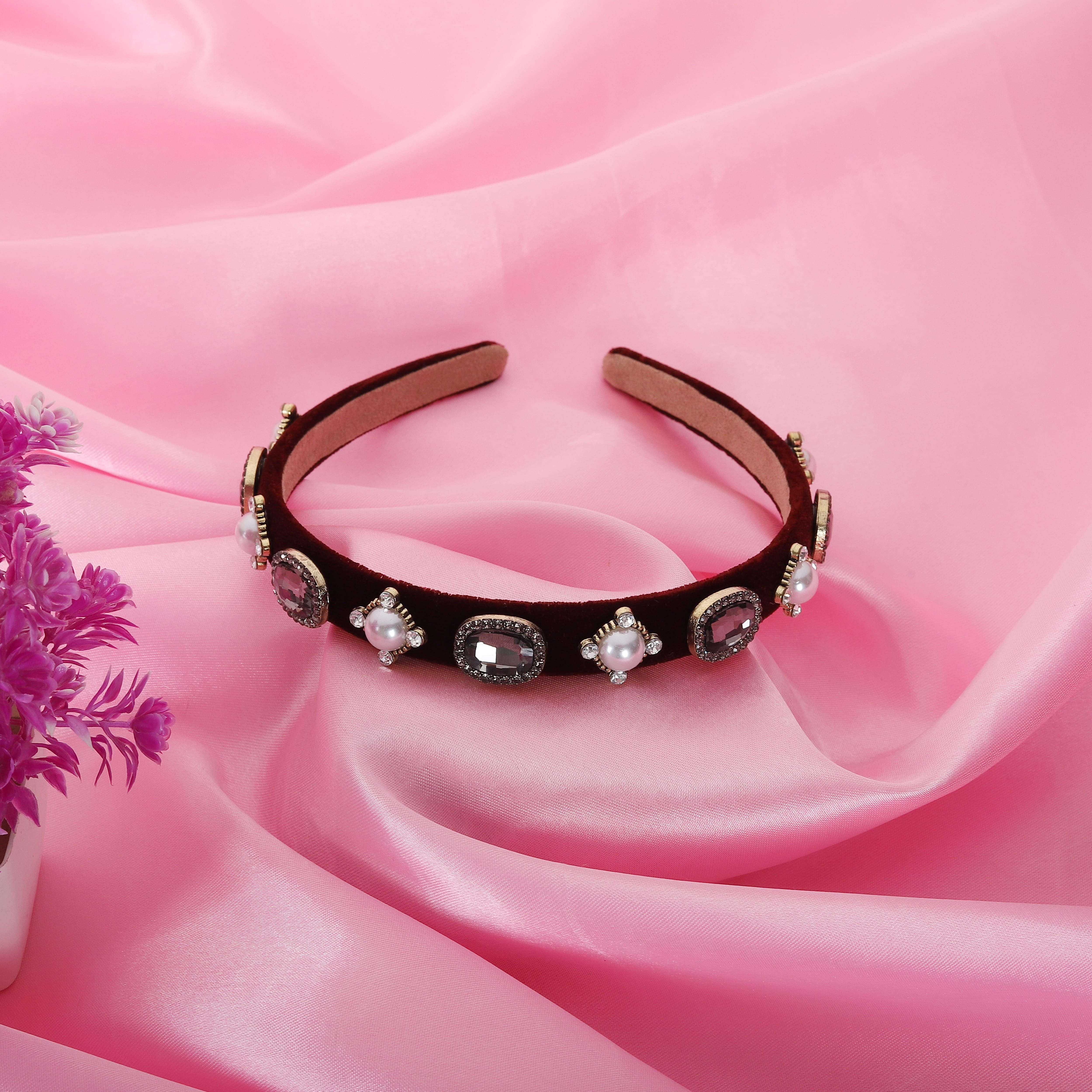 Stylish Metallic Golden Hairband
