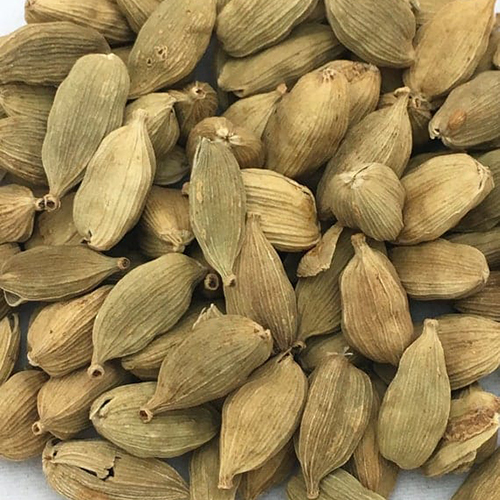 Green Caradamom - First Class, Raw, Whole Pods | Intense Flavor, Versatile Use in Desserts and Curries, Store at Room Temperature