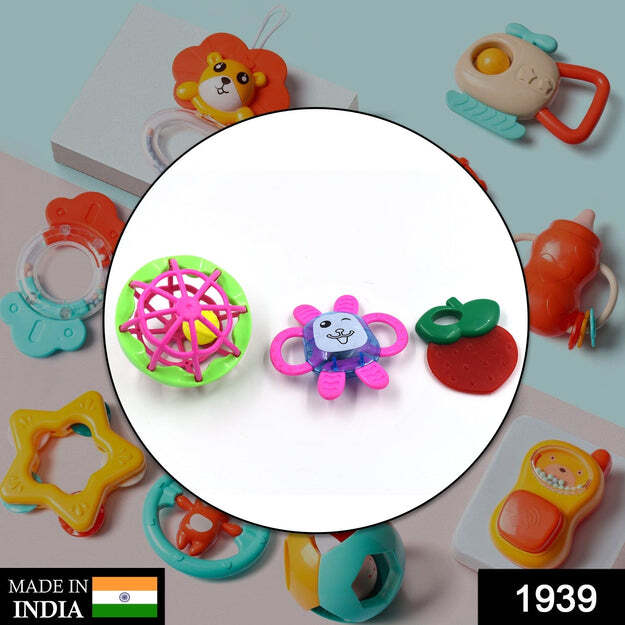 AT39 3PC RATTLES BABY TOY AND GAME FOR KIDS AND BABIES FOR PLAYING AND ENJOYING PURPOSES (1939)