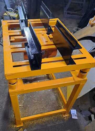 Demoulding machine