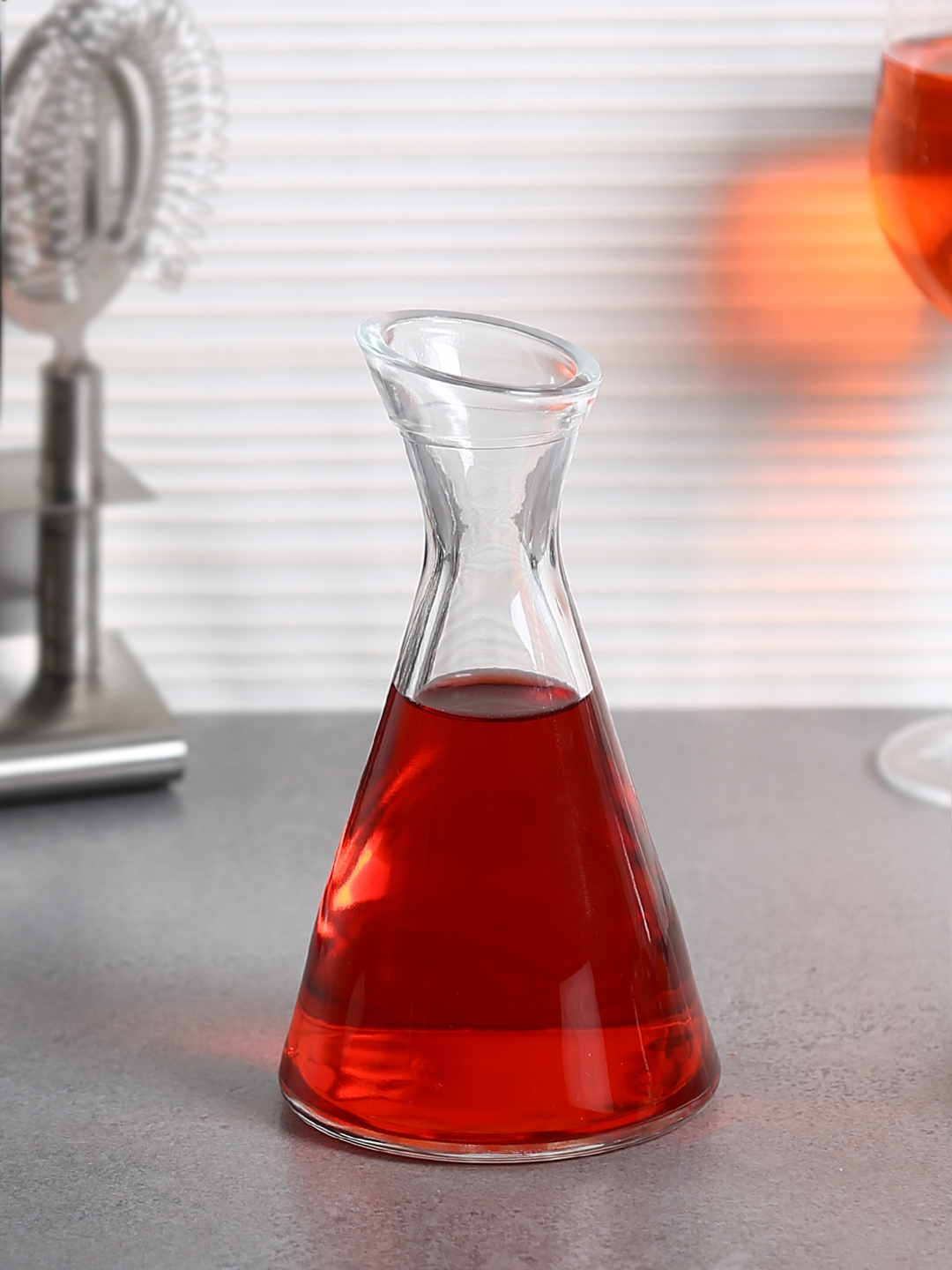 Oberglas Pisa CarafePitcherMilkJuiceWaterWhiskeyRumWine Decanter Glass Set 250ml Set of 2 Clear