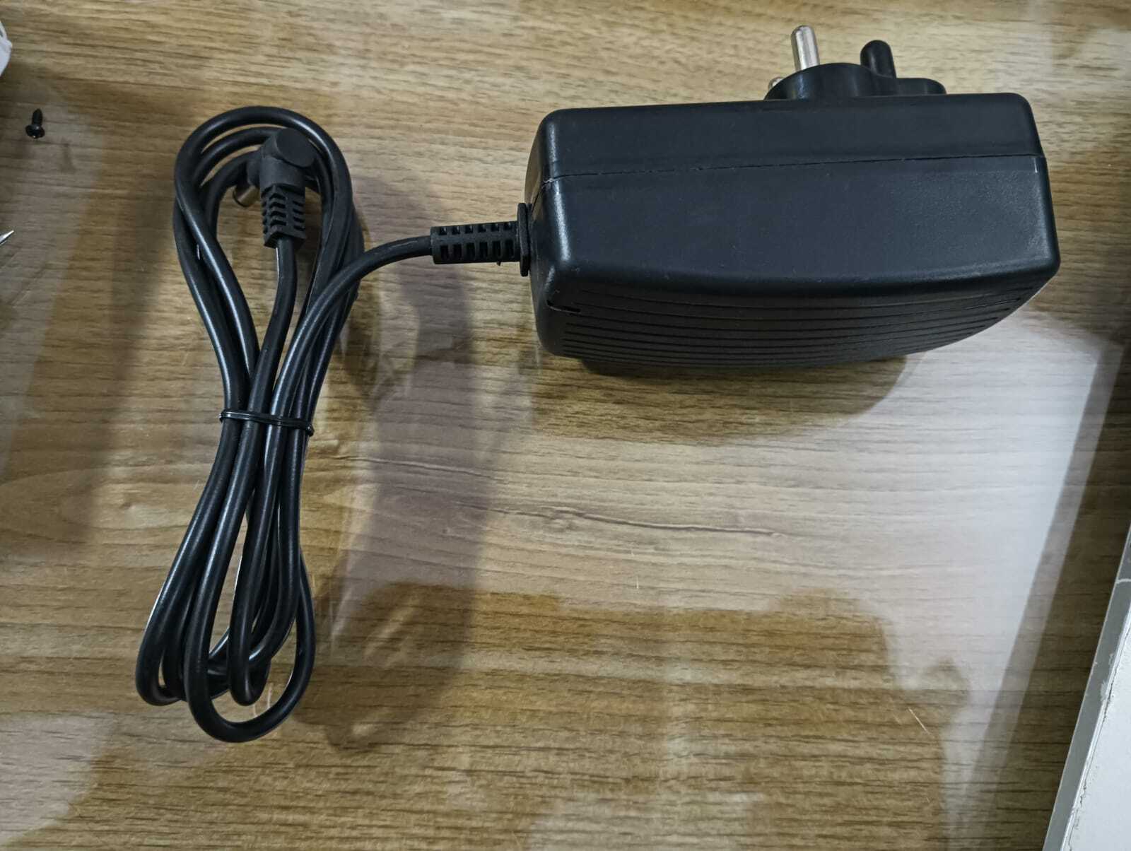 Power adapter 12V 2 amp