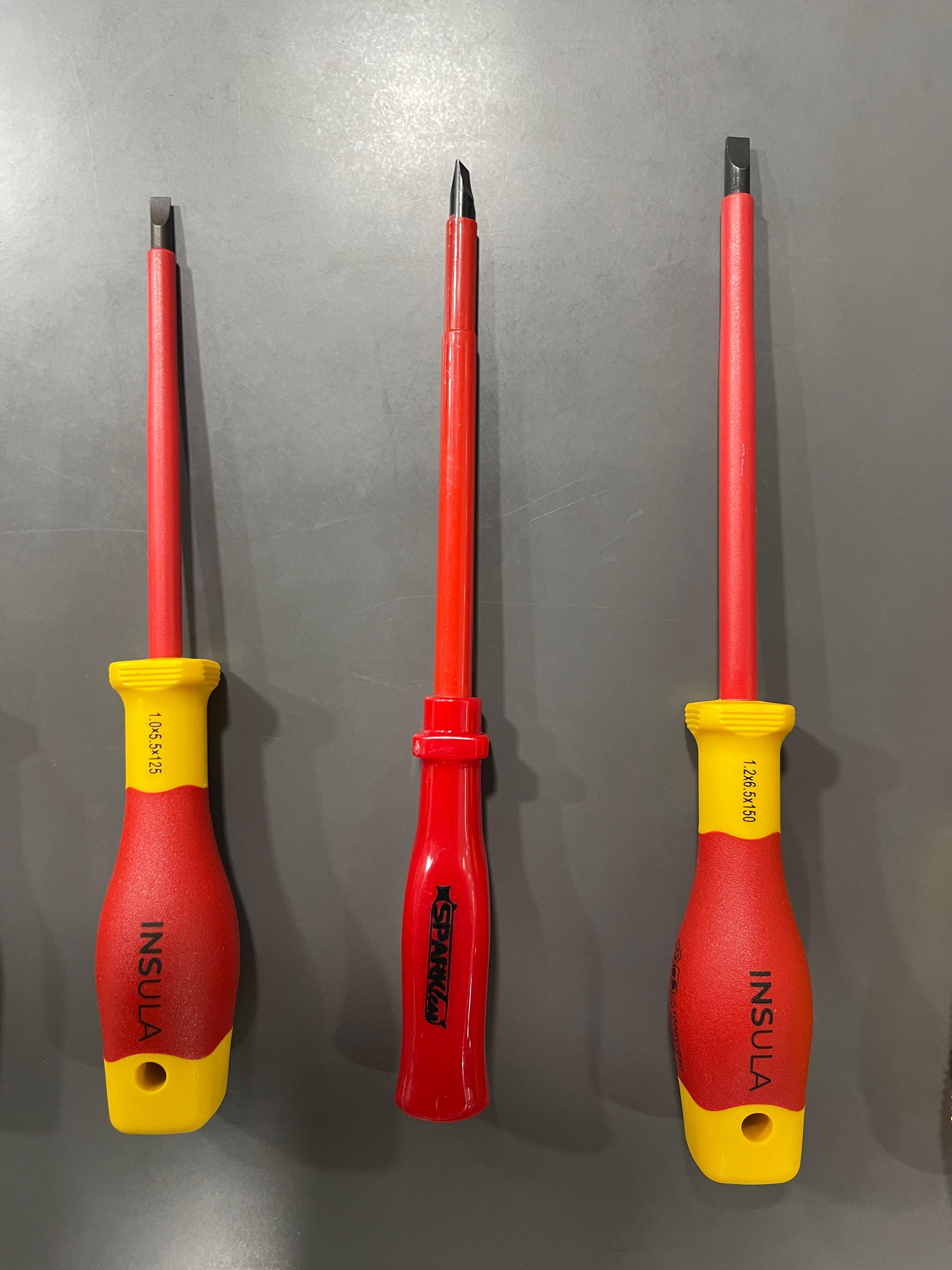 VDE 1000V Insulated Slotted Screwdriver