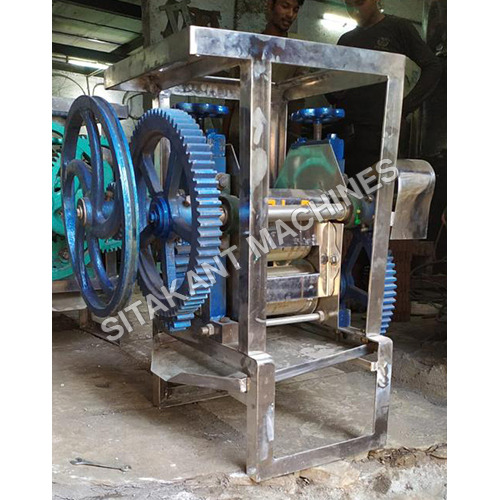High Quality Industrial Sugarcane Juice Machine at Best Price in Mumbai