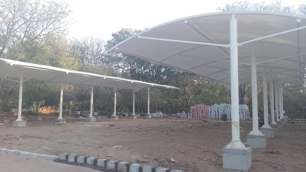 Tensile structure