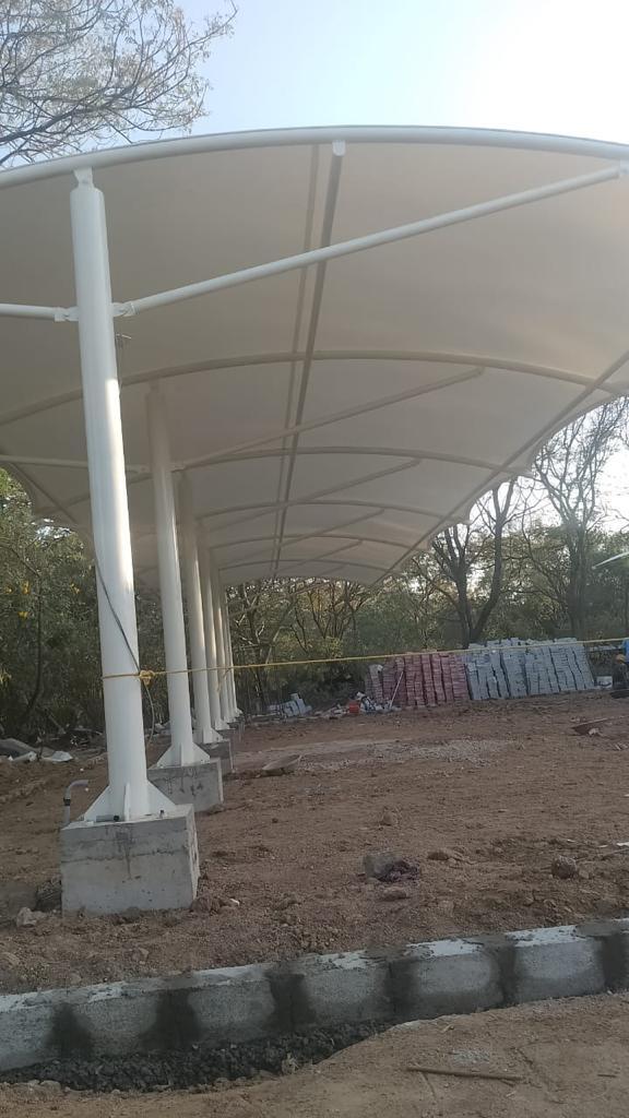Tensile structure