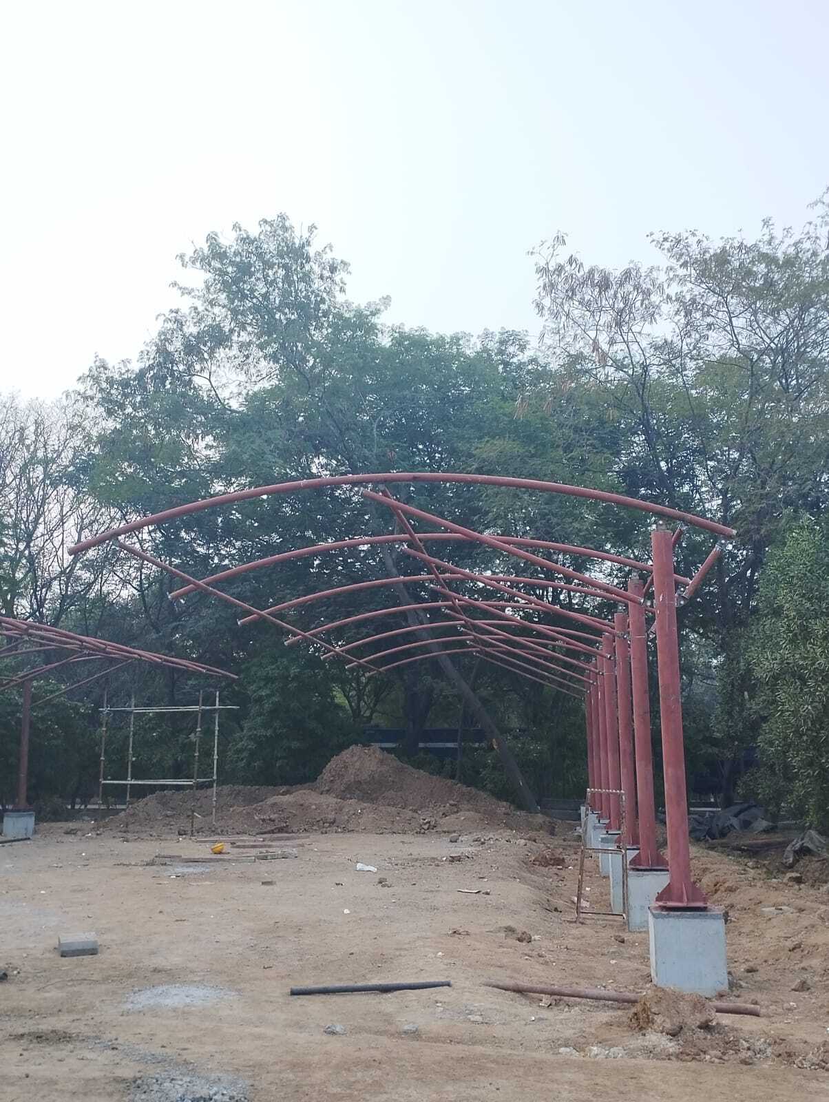 Tensile structure