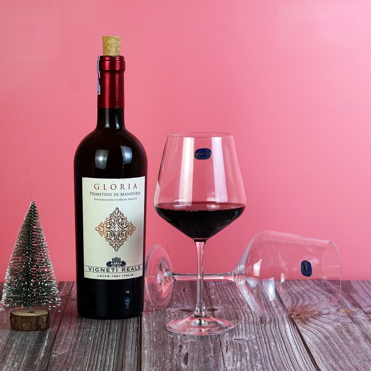 Bohemia Crystal Sandra Red Wine Glass Set 570ml Set of 6 Transparent