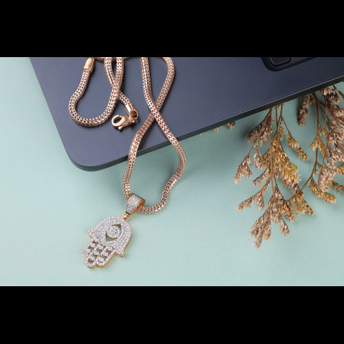 Hamza Diamond Pendant