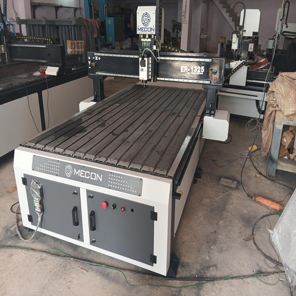 Wood Cnc Router Machine With Rotary Attachment - Color: White