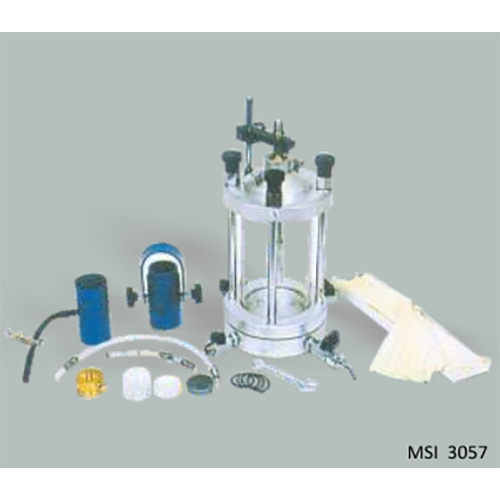 TRIAXIAL CELL