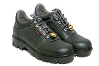 POLICE CHAIN BOOT