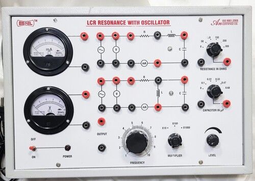 LCR RESONANCE APPARATUS WITH OSCILLATOR