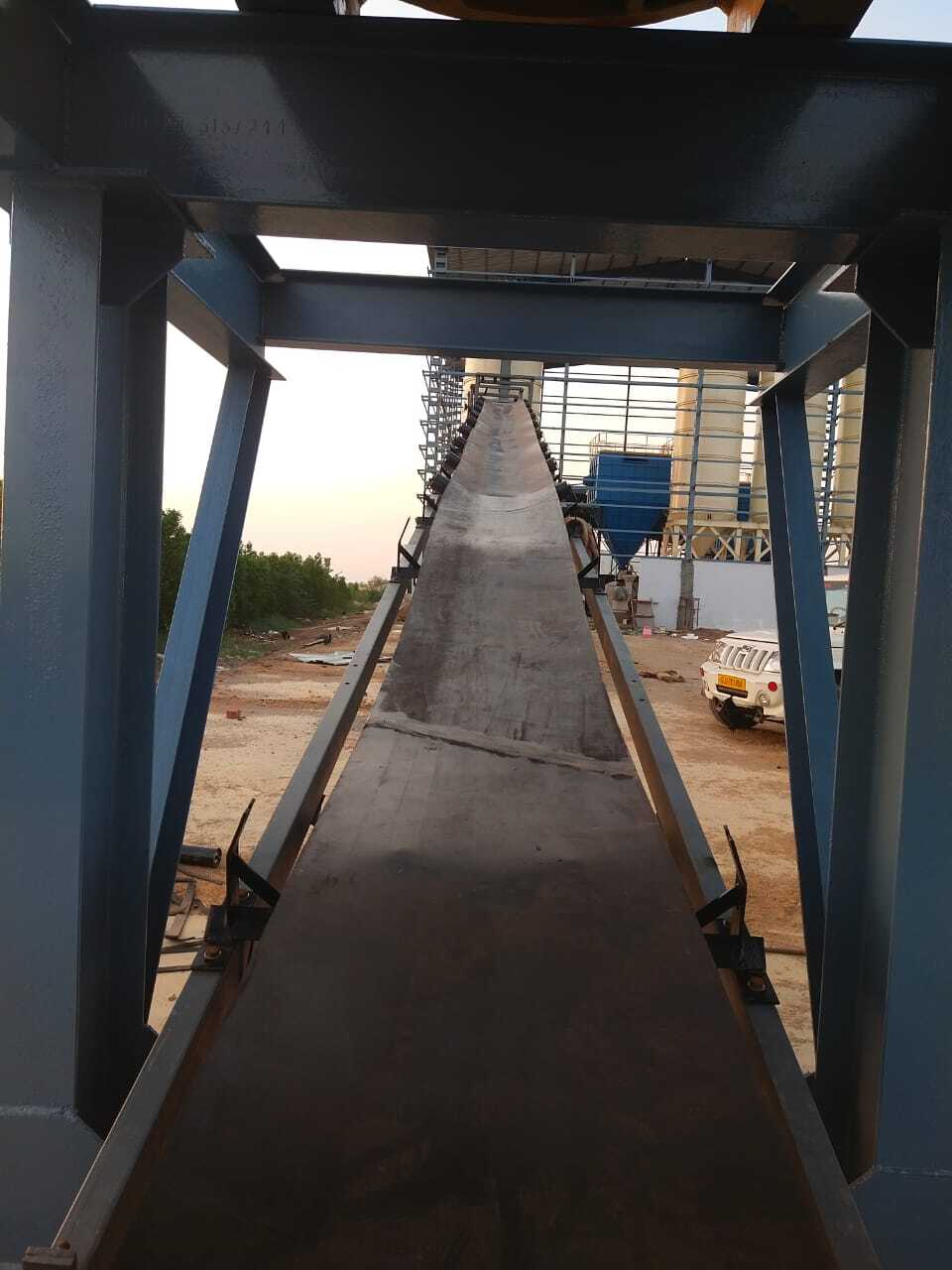 Trough Belt Conveyor