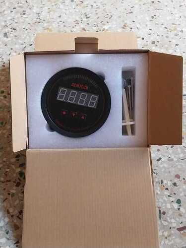 GEMTECH Series 3000 Digital Pressure Gauge With Alarm Range 0 to 8.000 INCH W.C