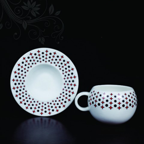 CERAMIC BLACK DESIGN CUP WITH SAUCER