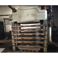 Industrial Hydraulic Rubber Moulding Press Machine - Voltage: 220-440 Volt (v)
