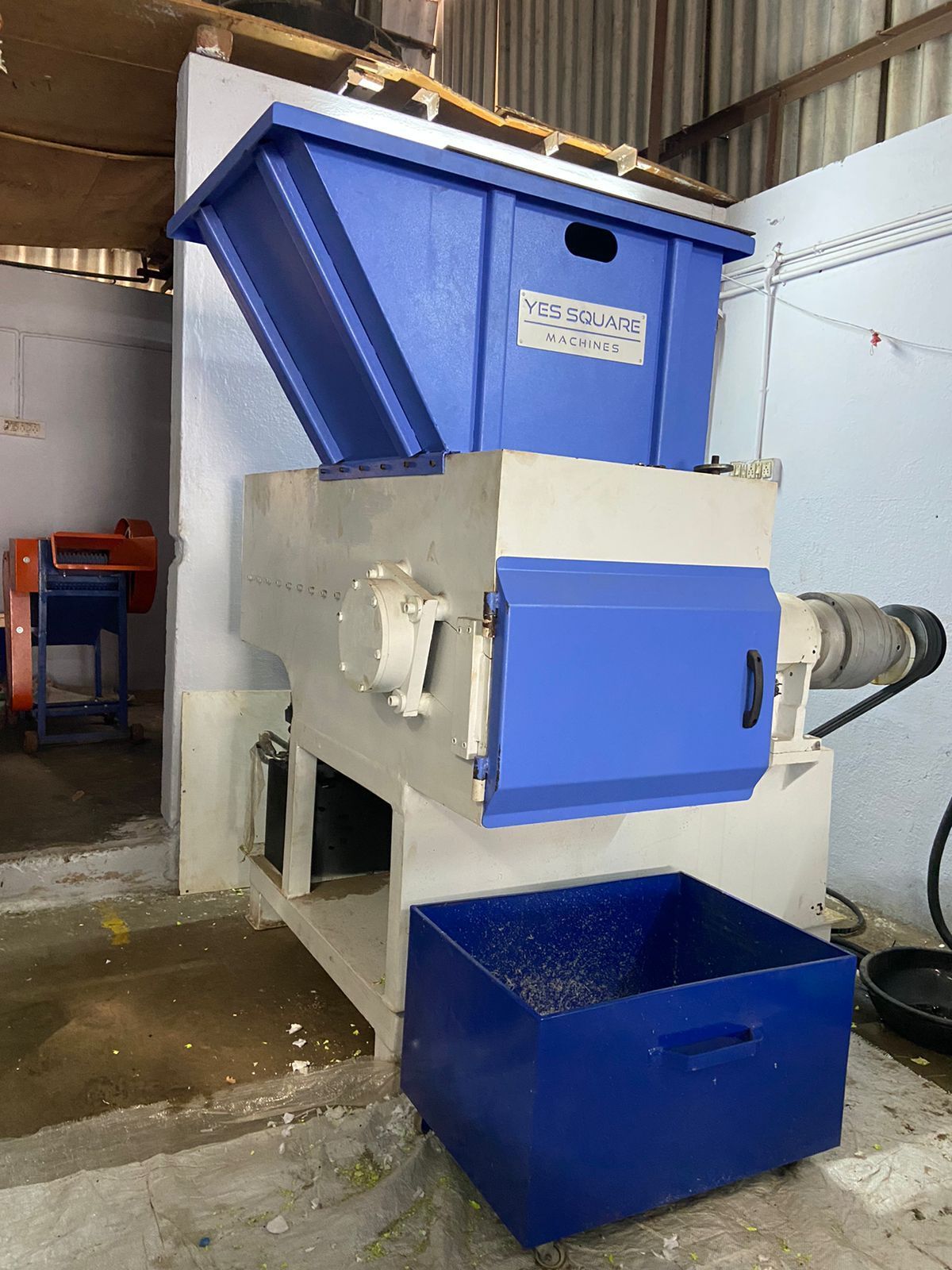 Single shaft  PLASTIC Lumps Shredder