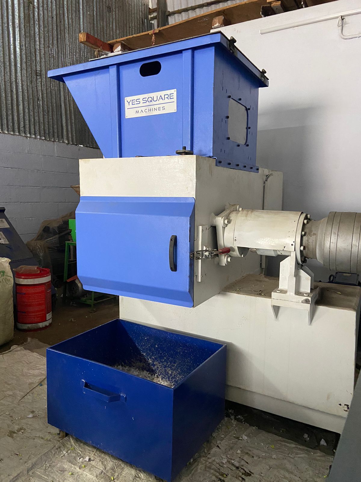 Single shaft  PLASTIC Lumps Shredder