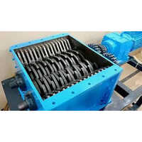 Double Shaft Shredder Machine - Steel, 1000mm x 800mm x 1200mm | Adjustable Shredding, Low Noise Operation, 15 kW Motor, 1000 kg/hr Capacity, Safety Features