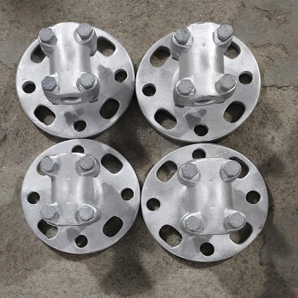 BUS POST INSULATOR CLAMP