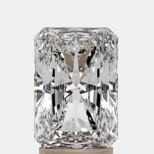 Radiant cut shape lab grown diamond