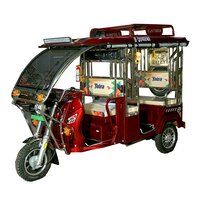 E-20 Yatra Deluxe E Rickshaw